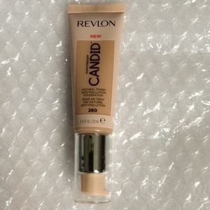 🐶 $4 🐶 Revlon Candid Foundation, 260 chai